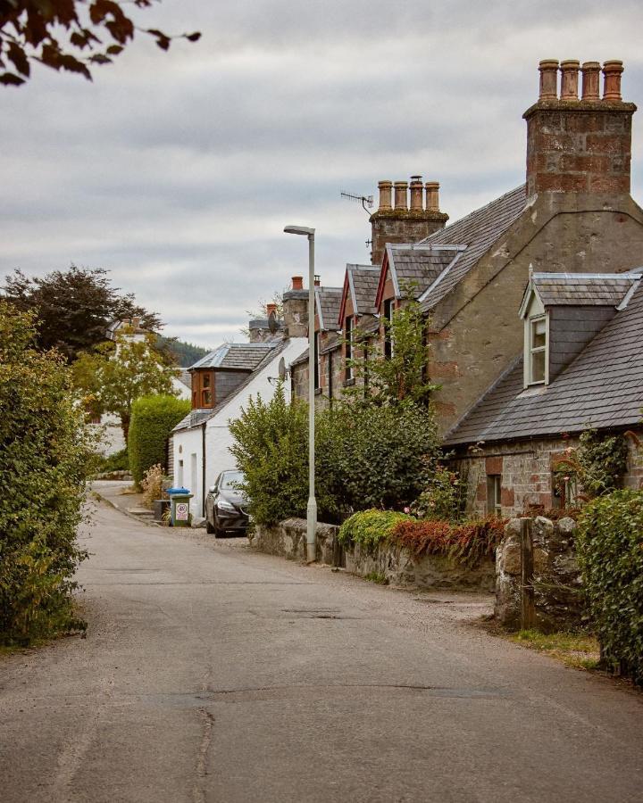 Crossroads Cottage Drumnadrochit Exterior foto